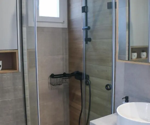 New Deluxe 3 Downtown - Fully Equiped * Salonic