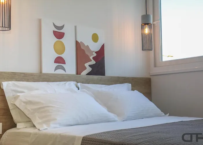 New Deluxe 3 Downtown - Fully Equiped *