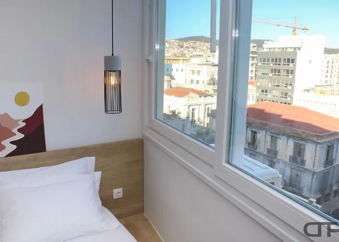 New Deluxe 3 Downtown - Fully Equiped Salonic